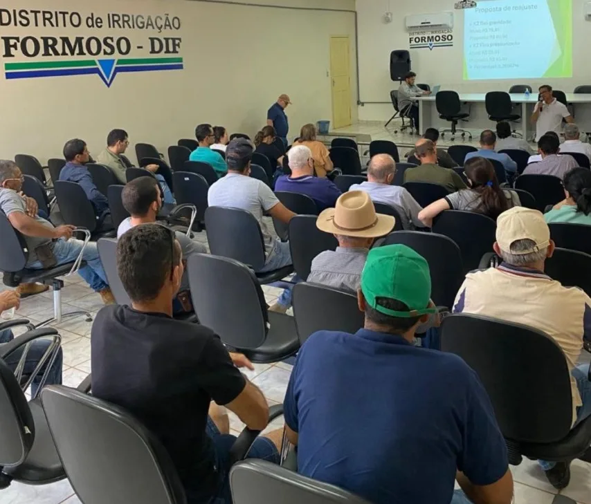 Com grande participação dos produtores, DIF aprova contas e reforça gestão transparente no Perímetro Formoso durante assembleia