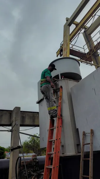 Manutenção preventiva em motor captação formoso "A"